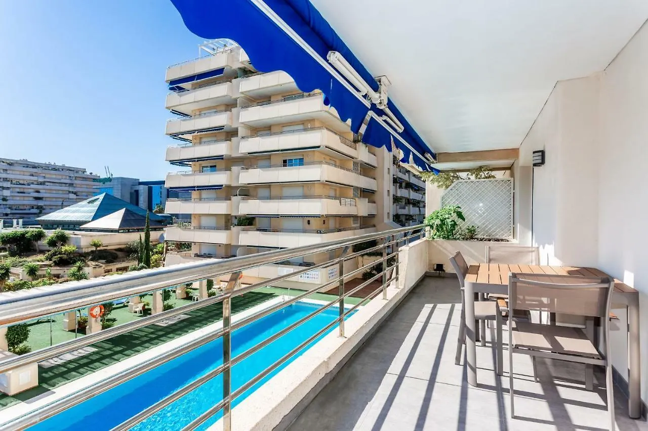 By Riva - Gorgeous 2 Bedroom Apartment In Centre Of Puerto Banus Marbella España