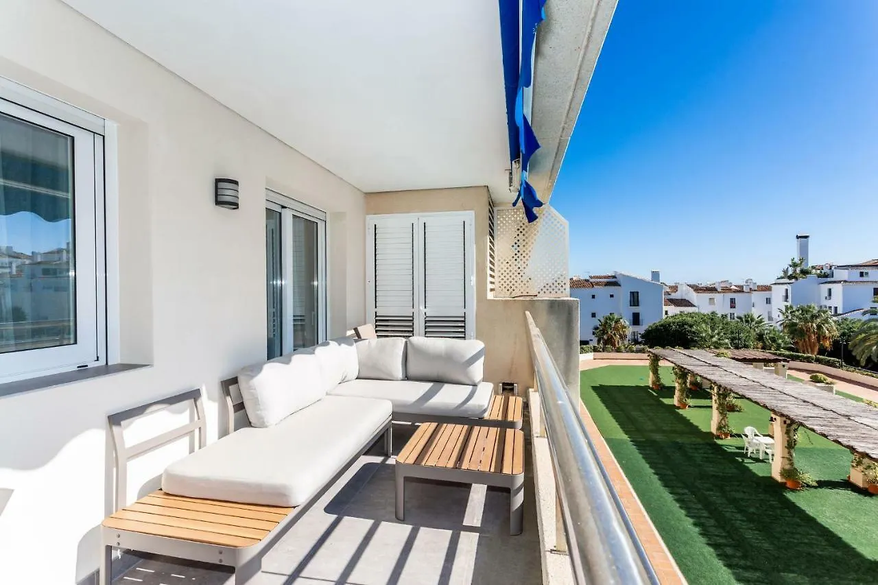 By Riva - Gorgeous 2 Bedroom Apartment In Centre Of Puerto Banus Marbella